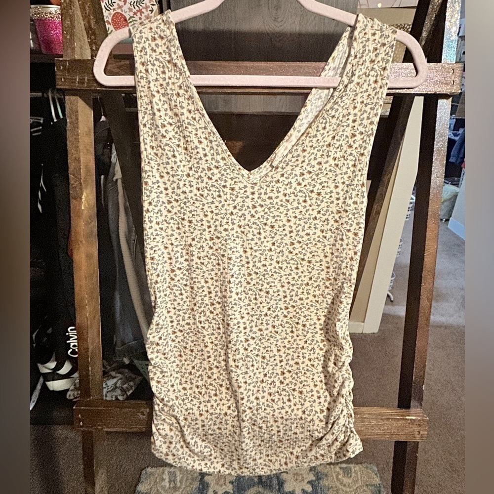 Willow Root Women's Floral V-Neck Tank Top with Ruched Sides, Size L, Multicolor